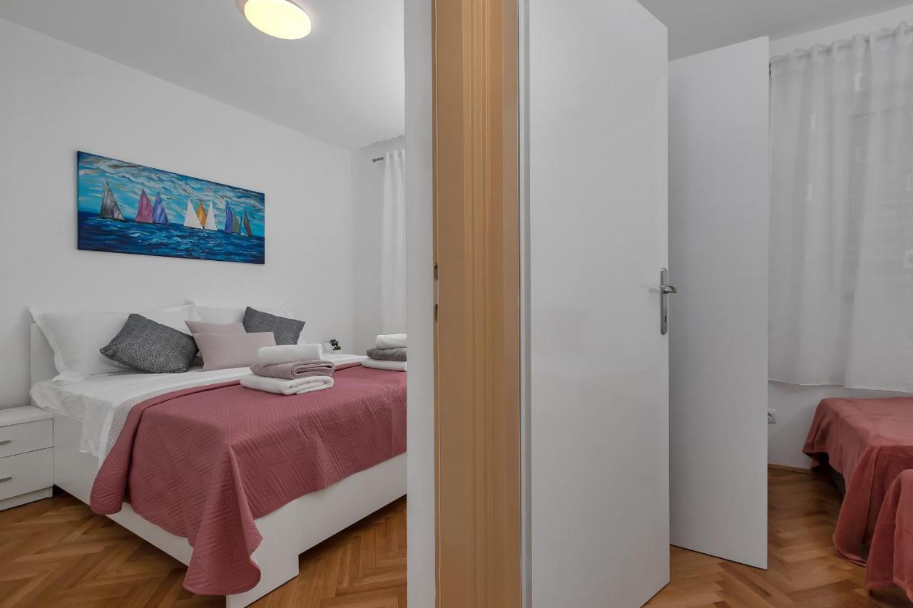 Bruno & Toni Deluxe Apartman Makarska Eksteriør billede