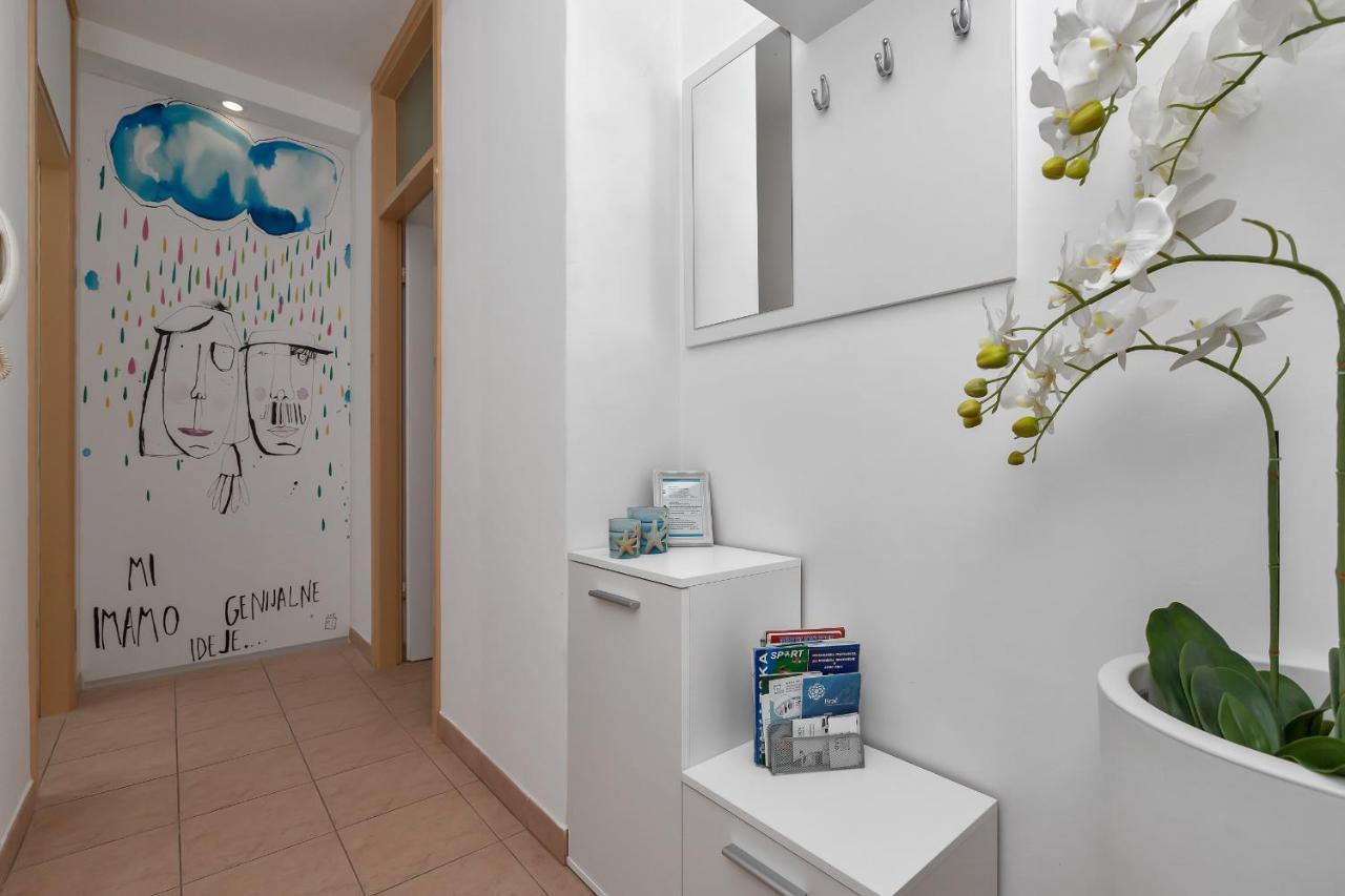 Bruno & Toni Deluxe Apartman Makarska Eksteriør billede