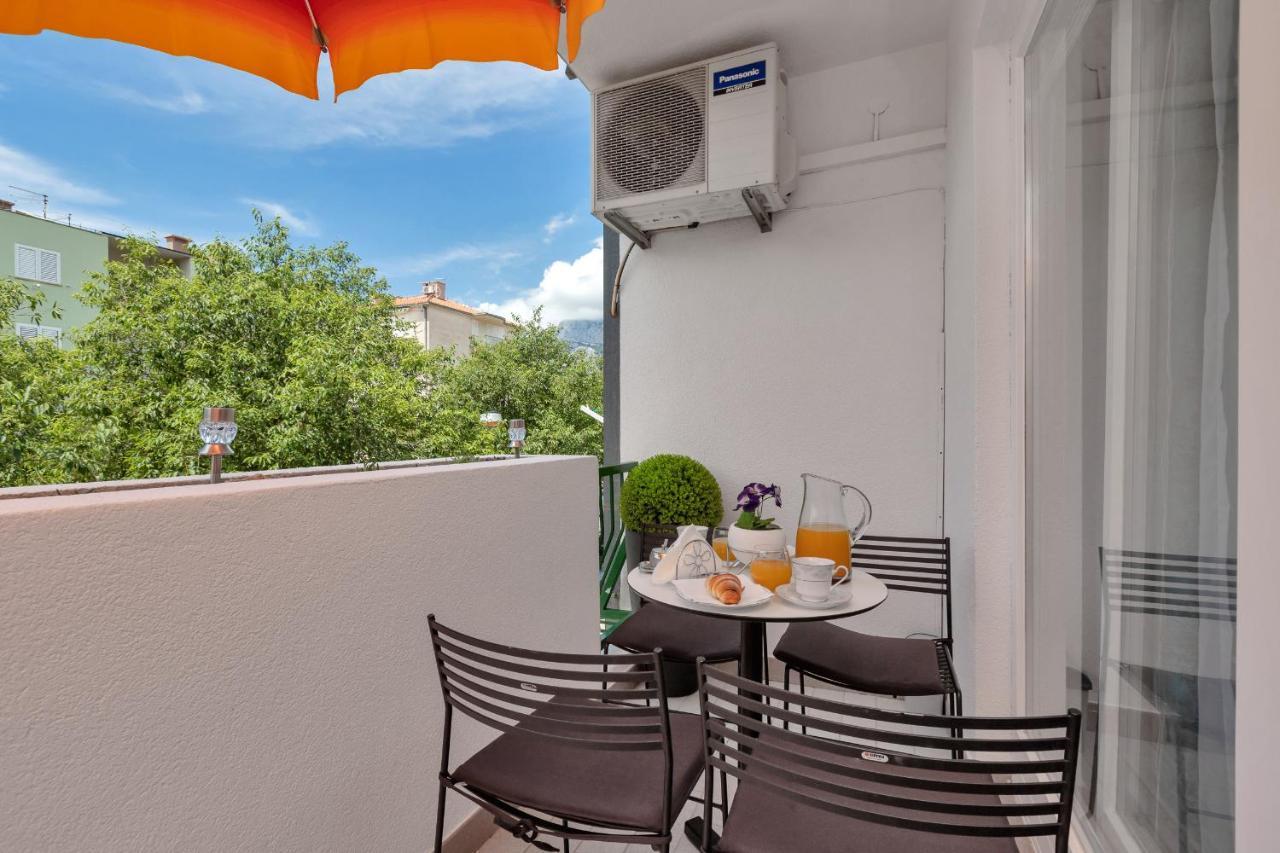 Bruno & Toni Deluxe Apartman Makarska Eksteriør billede